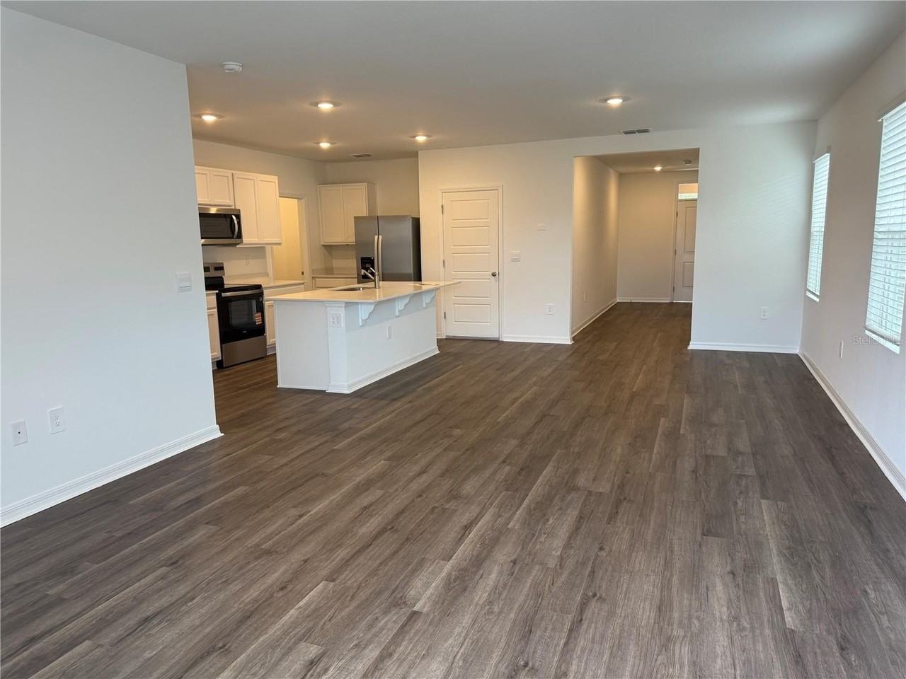 4659 Ostero St - Photo 5 of 31