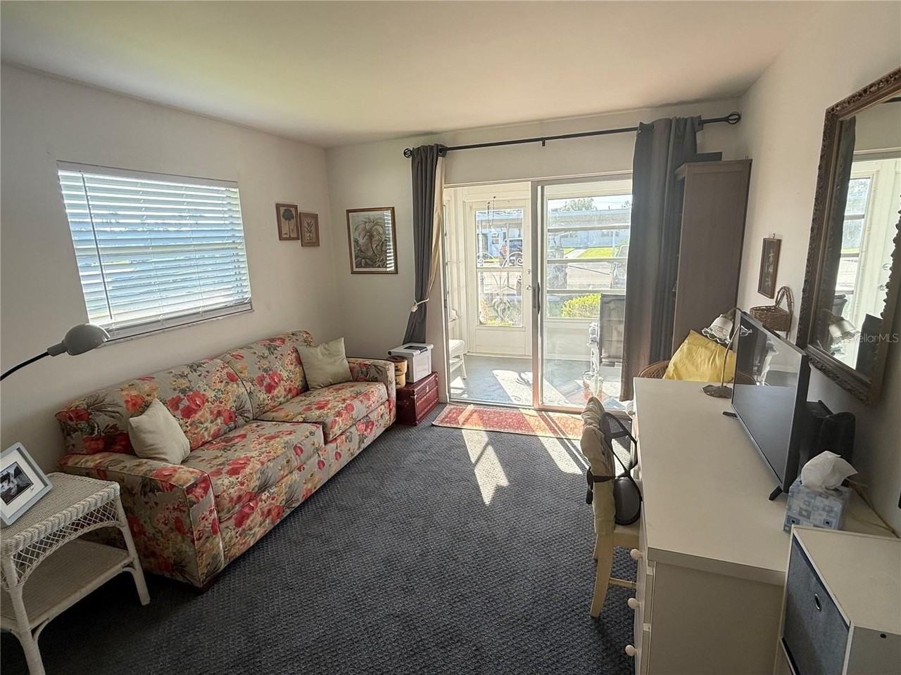 205 Andover Pl N #101 - Photo 5 of 26