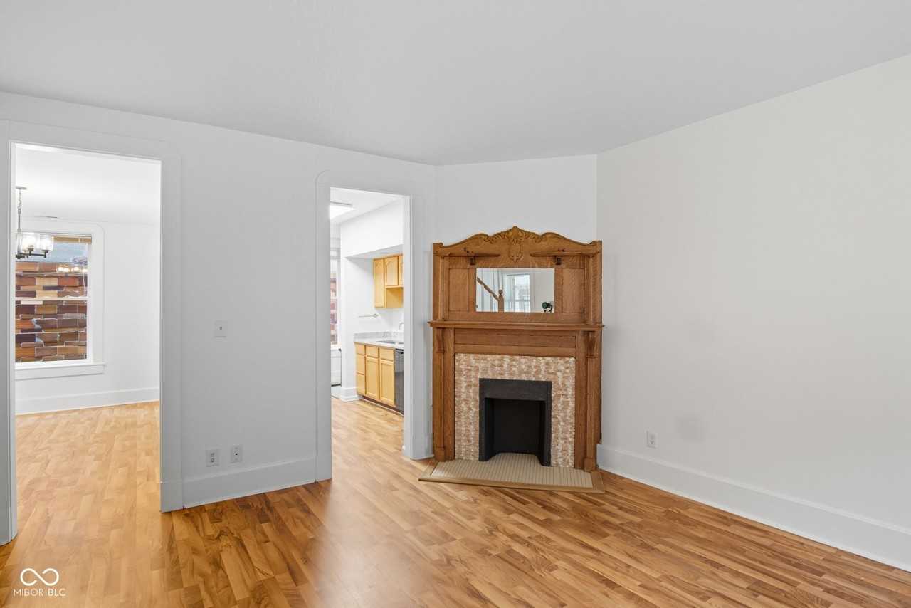 1448 N Illinois St - Photo 2 of 30