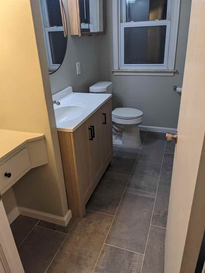 1261 East Chesterfield Street - Photo 7 of 12