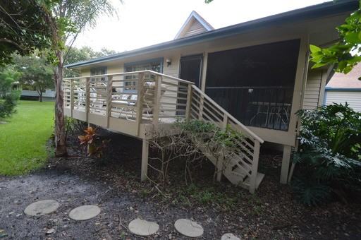 1003 Caravel Ct - Photo 3 of 13