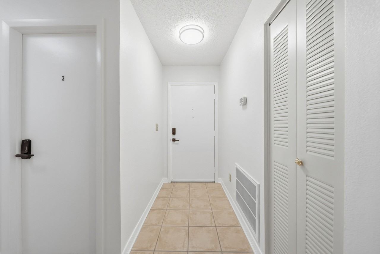 Mandalay Ct - Photo 3 of 5