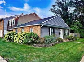 featured image of 31 Kingsley Way