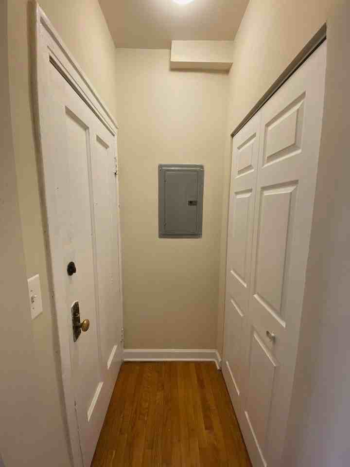 1345 1/2 W Touhy Ave #1W - Photo 2 of 12