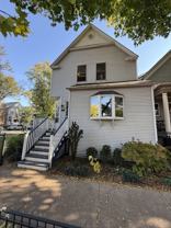 3857 N Hermitage Ave - Photo 1 of 1