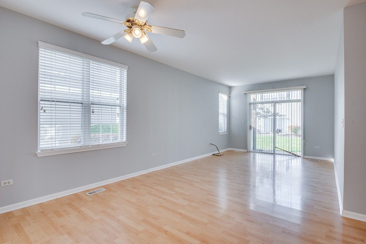 805 Genesee Dr #805 - Photo 7 of 18