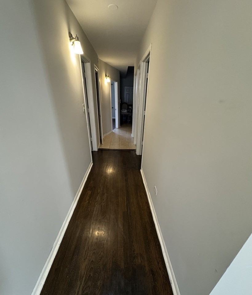 6130 S Rhodes Ave #2 - Photo 4 of 9