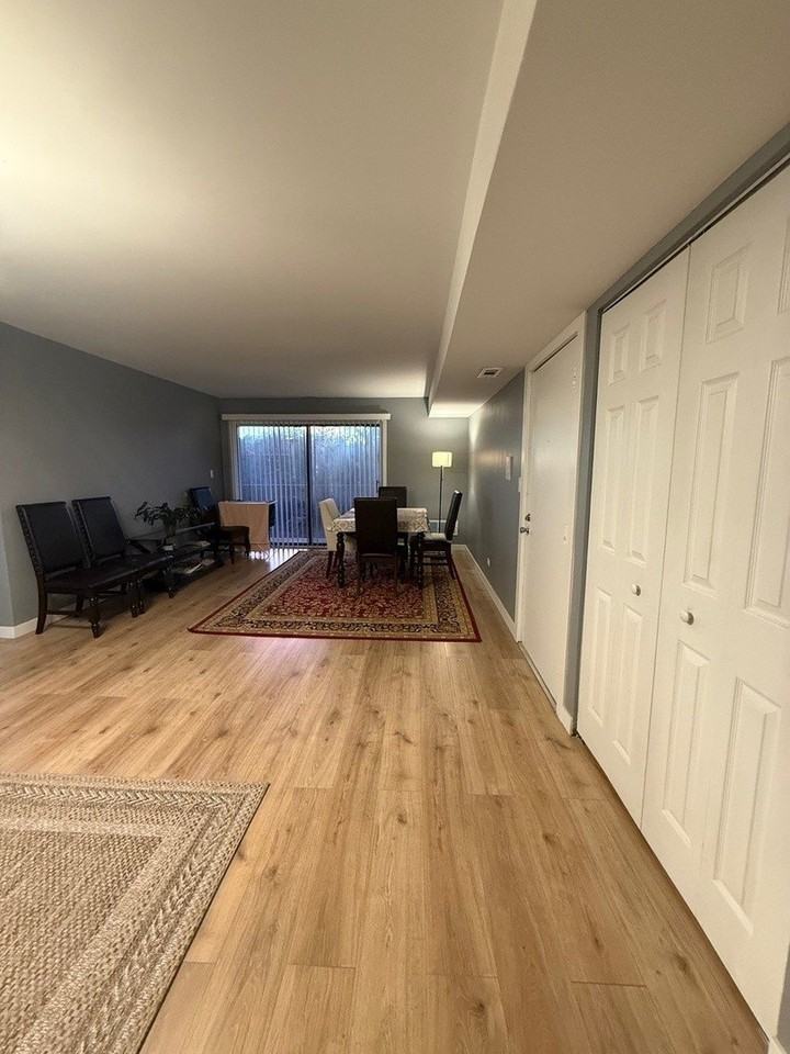 1498 East Ports of Call Drive #2S - Photo 3 of 11