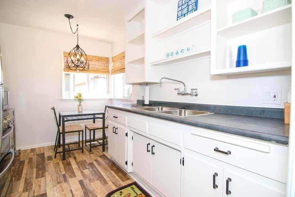 116 24th 1/2 #REAR - Photo 5 of 15