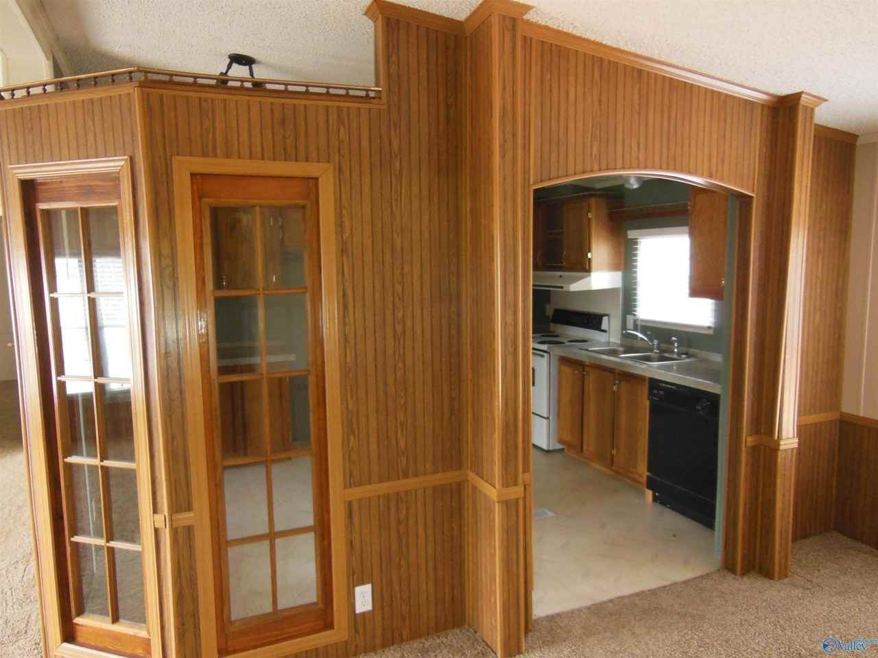 411 Paint Rock Rd - Photo 7 of 31