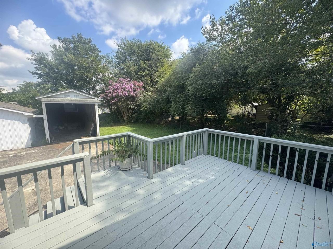 1113 Humes Ave Ne - Photo 2 of 24