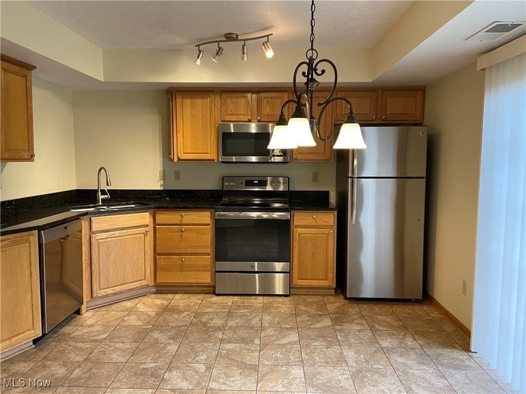 1390 West Reimer Road #A - Photo 3 of 16