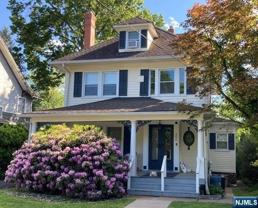 206 Godwin Ave - Photo 1 of 1