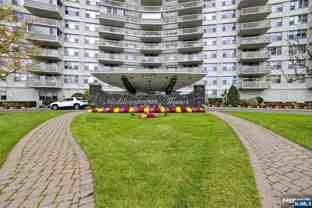 2100 Linwood Ave Apt 17u - Photo 1 of 1