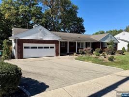 featured image of 50 Concord St