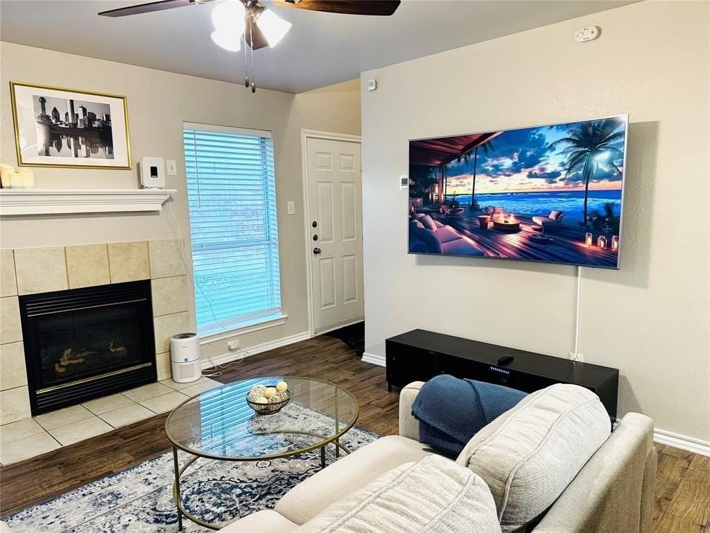 2808 Sunset Strip Ave - Photo 5 of 30