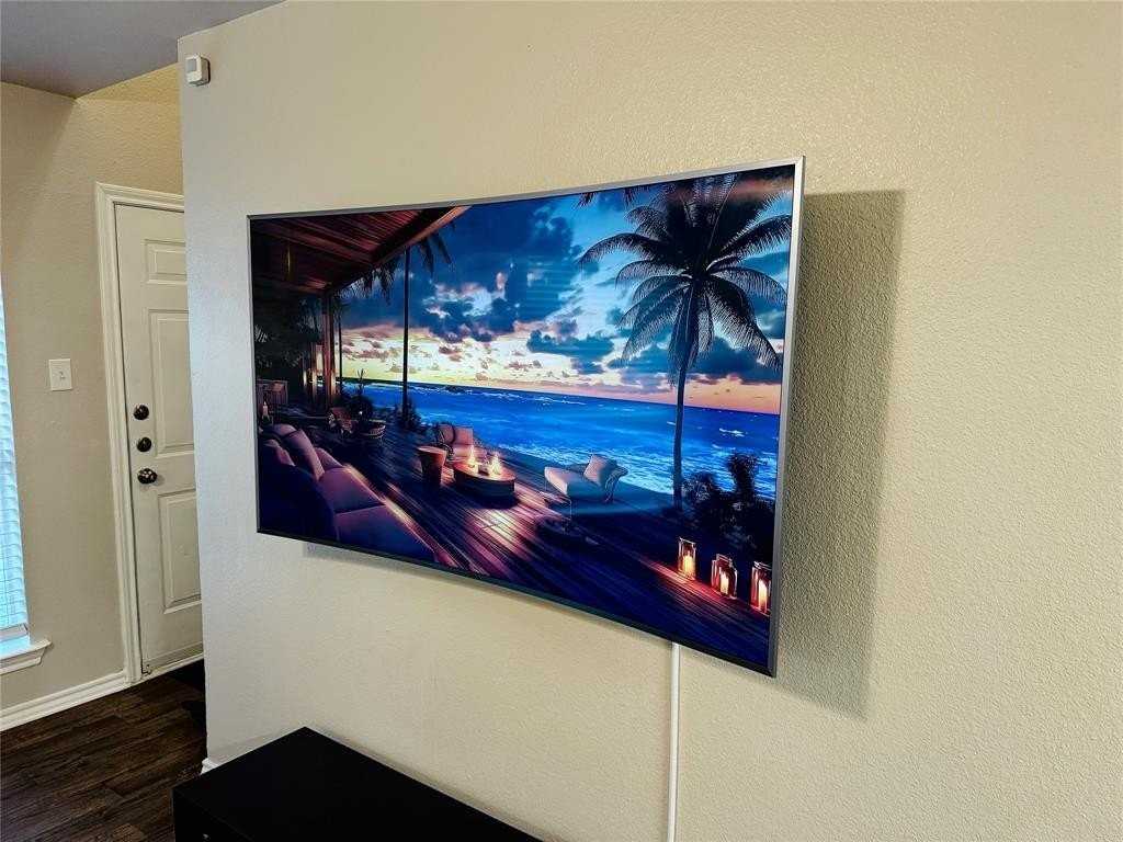 2808 Sunset Strip Ave - Photo 6 of 30