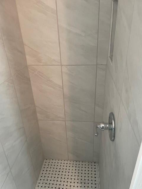 4300 Mackey Dr - Photo 7 of 15