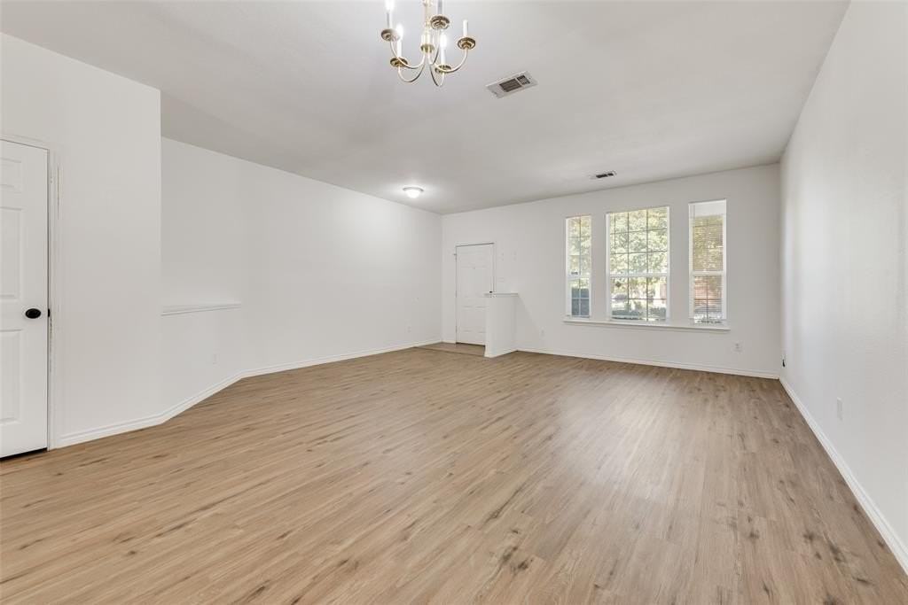 4176 Capstone Dr - Photo 3 of 21