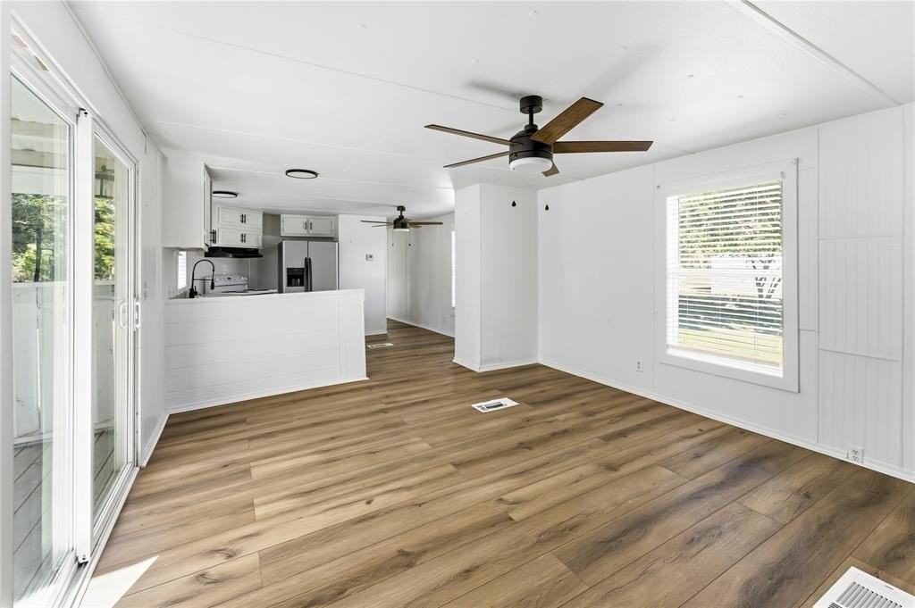 4012 County Road 3190 - Photo 2 of 15