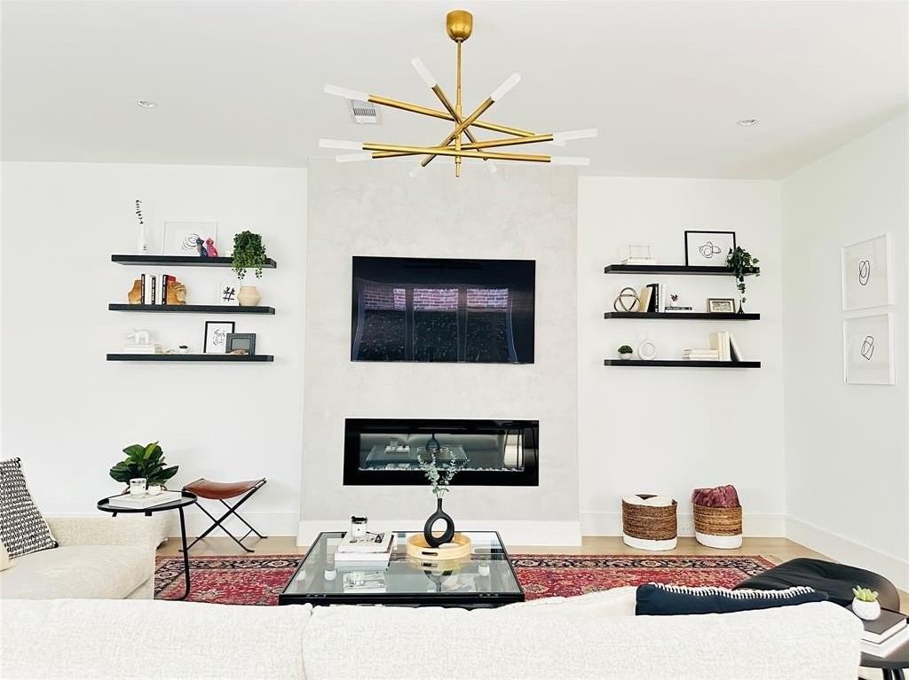 5129 Miller Ave - Photo 3 of 29