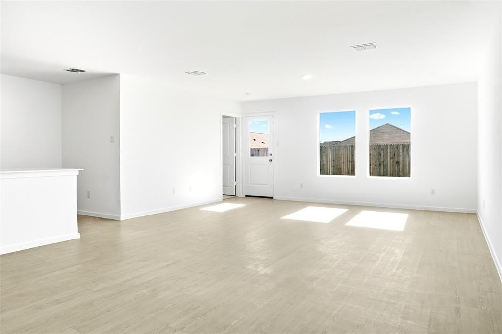 4913 Ivory Knoll Road - Photo 6 of 22