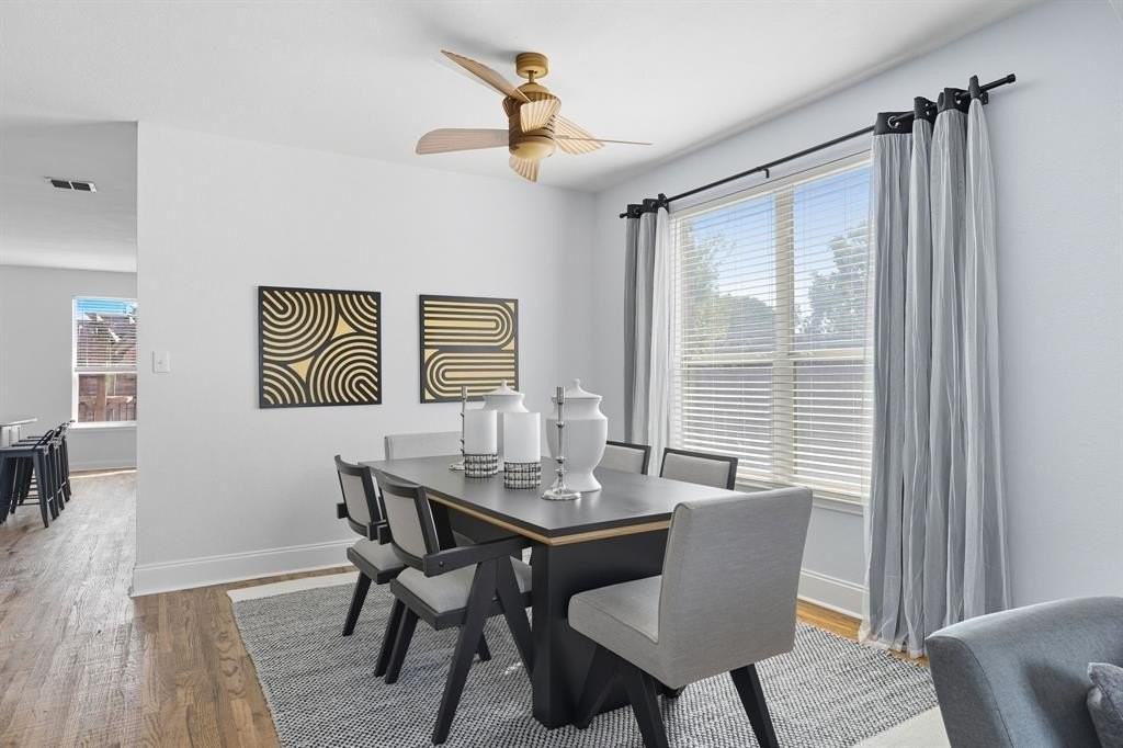 529 Roundrock Ln - Photo 5 of 31