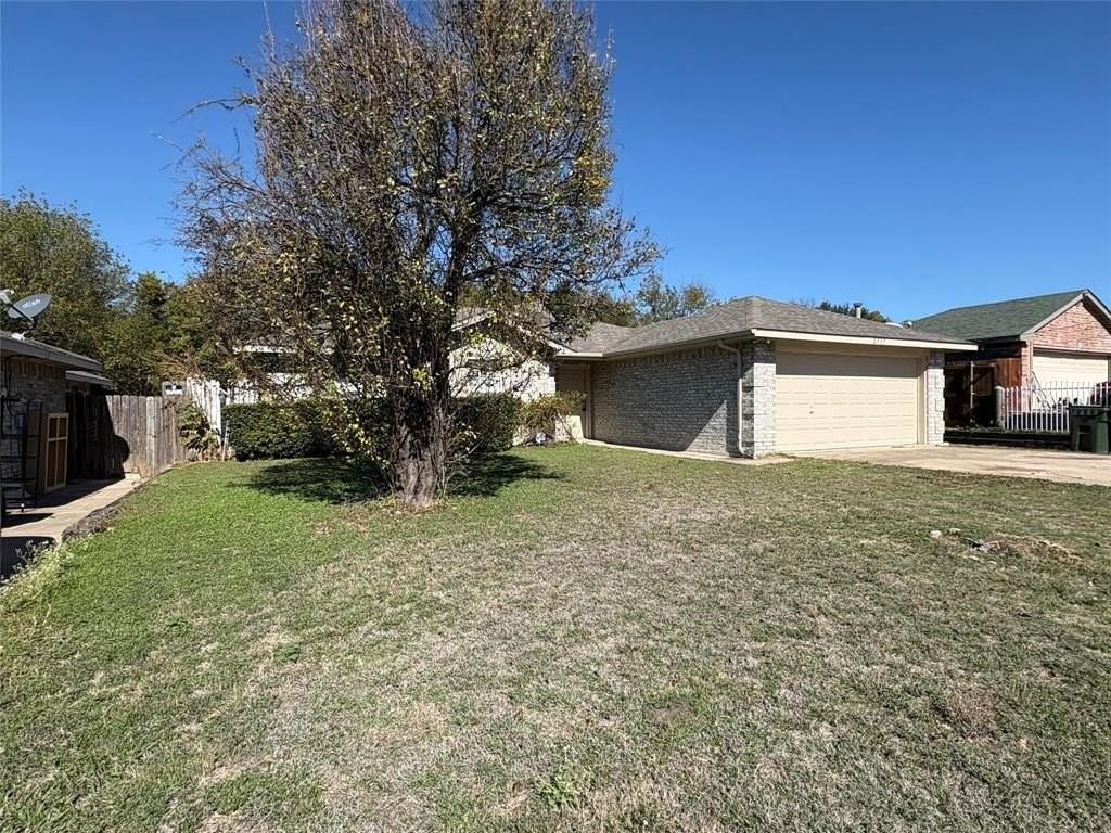 2737 Gant Dr - Photo 2 of 19