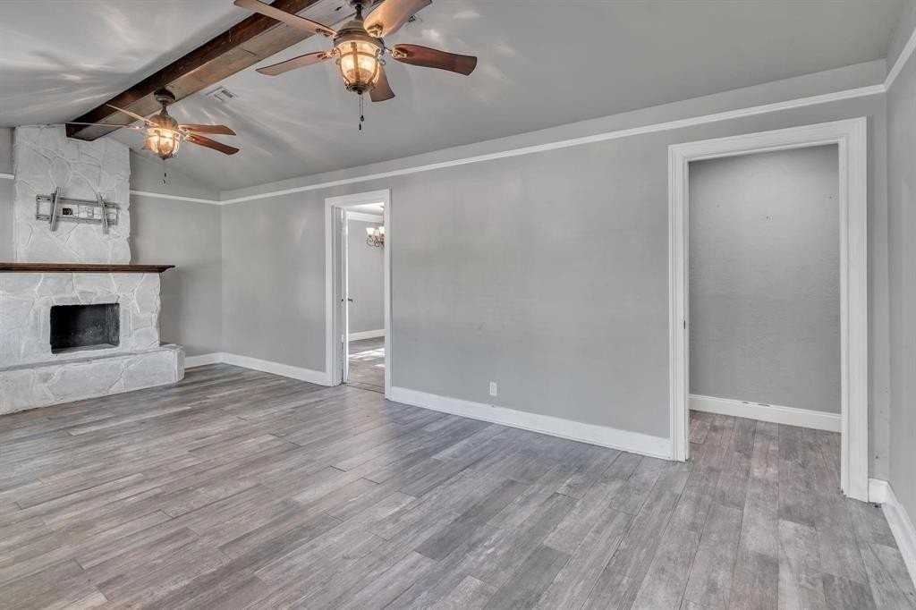 3510 Reeves St - Photo 3 of 7