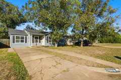 2618 S 22nd St - Photo 1 of 1