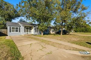 featured image of 2618 S 22nd St