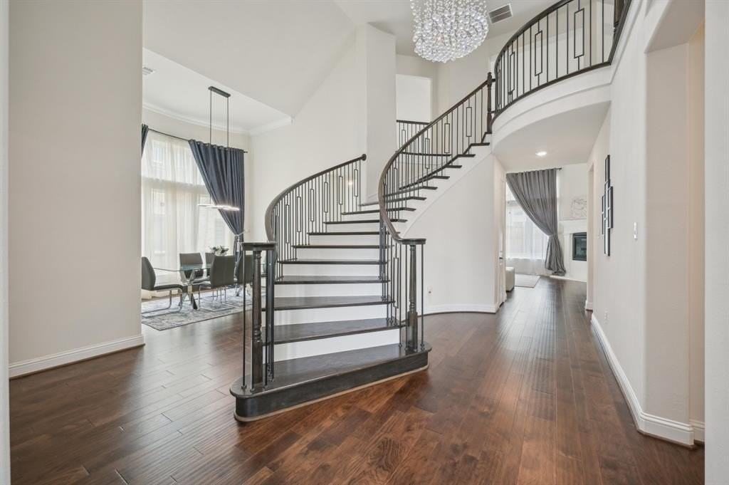 1640 Ranch House Rd - Photo 5 of 40