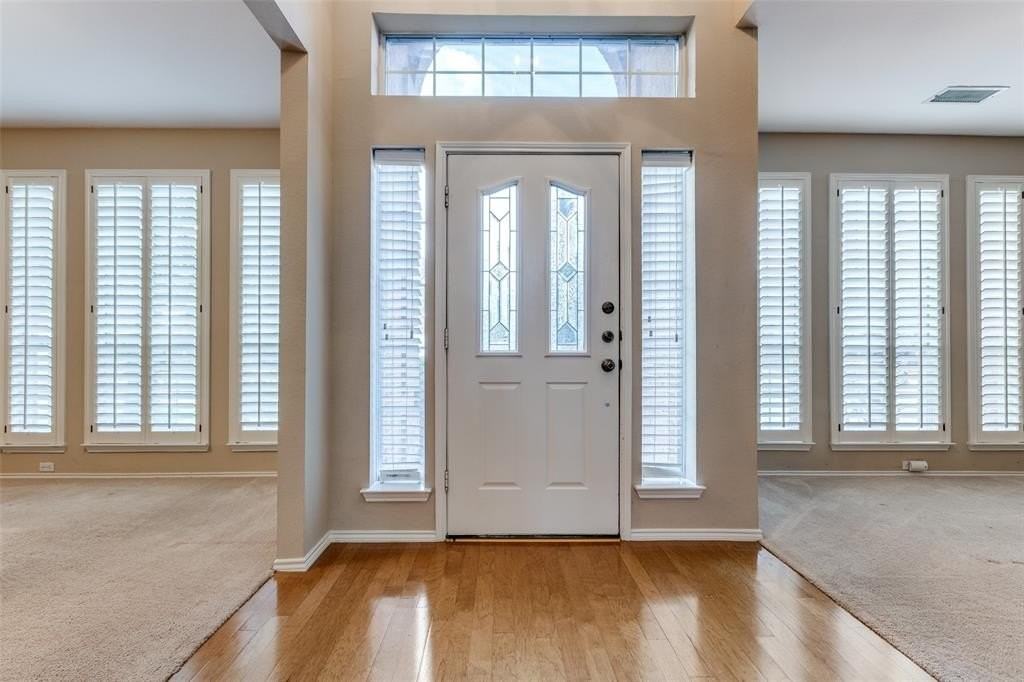 5907 Maize Circle - Photo 2 of 25