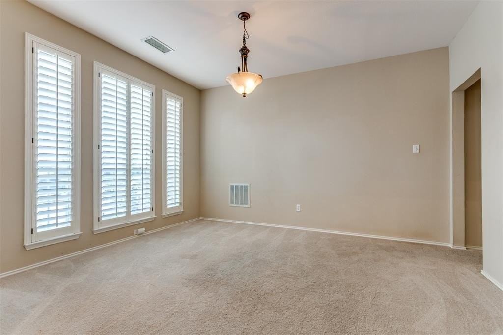 5907 Maize Circle - Photo 4 of 25