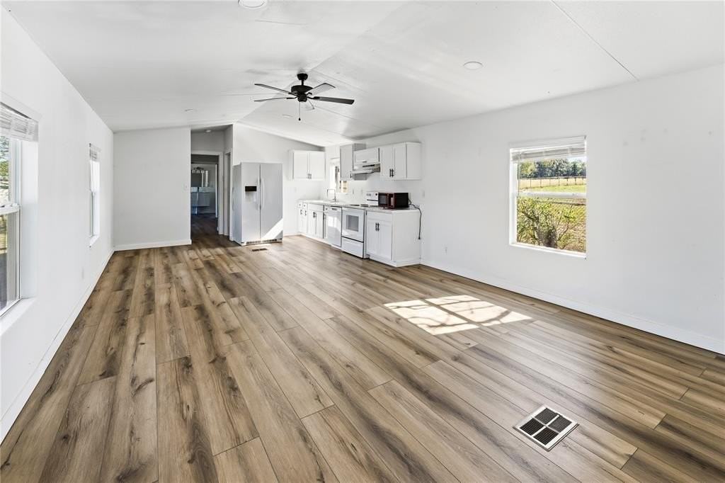 3997 County Road 3190 - Photo 3 of 15