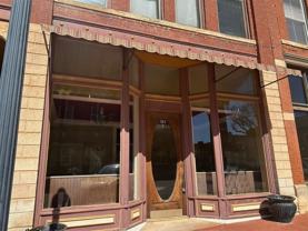 212 W Oklahoma Ave - Photo 1 of 1