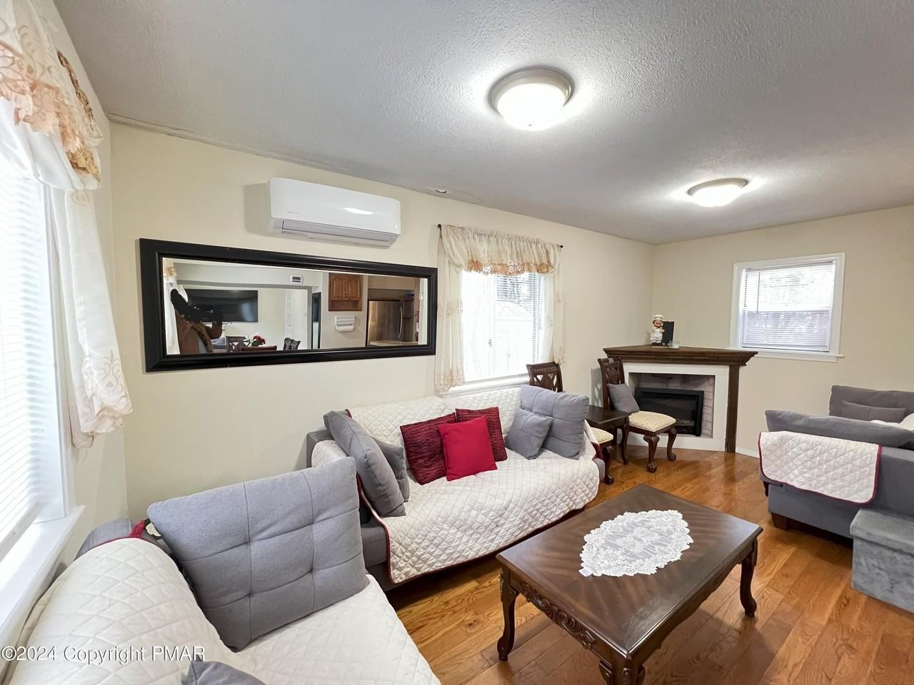 9424 Juniper Dr - Photo 4 of 33