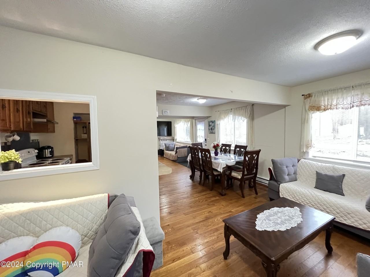 9424 Juniper Dr - Photo 5 of 33