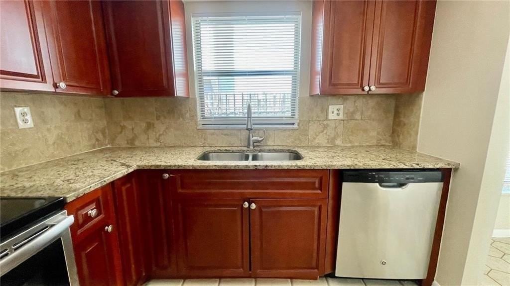 3730 Nw 115th Ave #3 - Photo 2 of 21