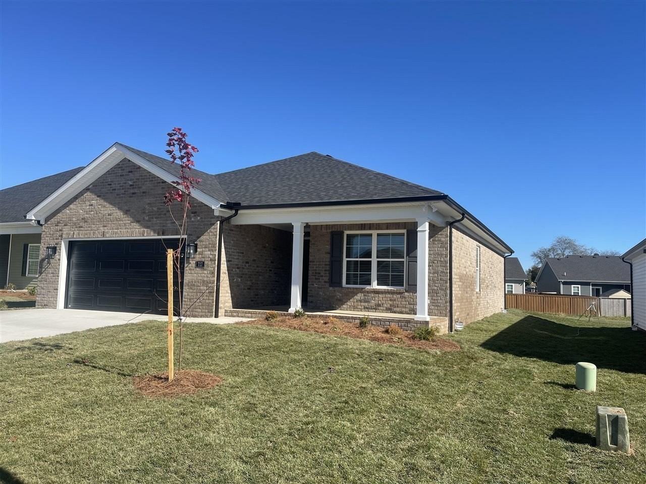 717 Shelldrake Ln - Photo 2 of 9