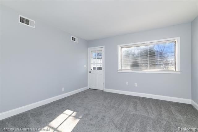 23720 Melville Ave - Photo 7 of 28