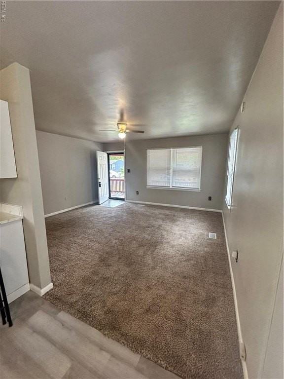 717 73rd St - Photo 3 of 18