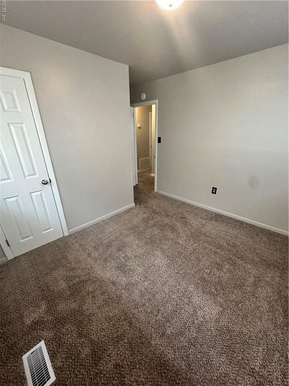 717 73rd St - Photo 7 of 18