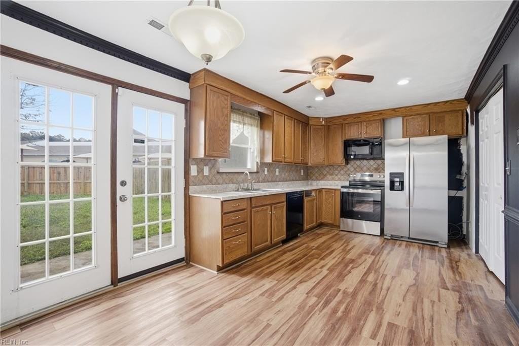 639 Mill Landing Rd - Photo 4 of 16