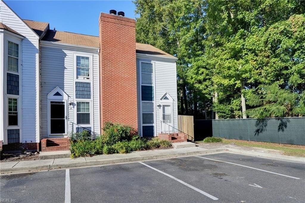 423 Lester Rd #1 - Photo 2 of 23