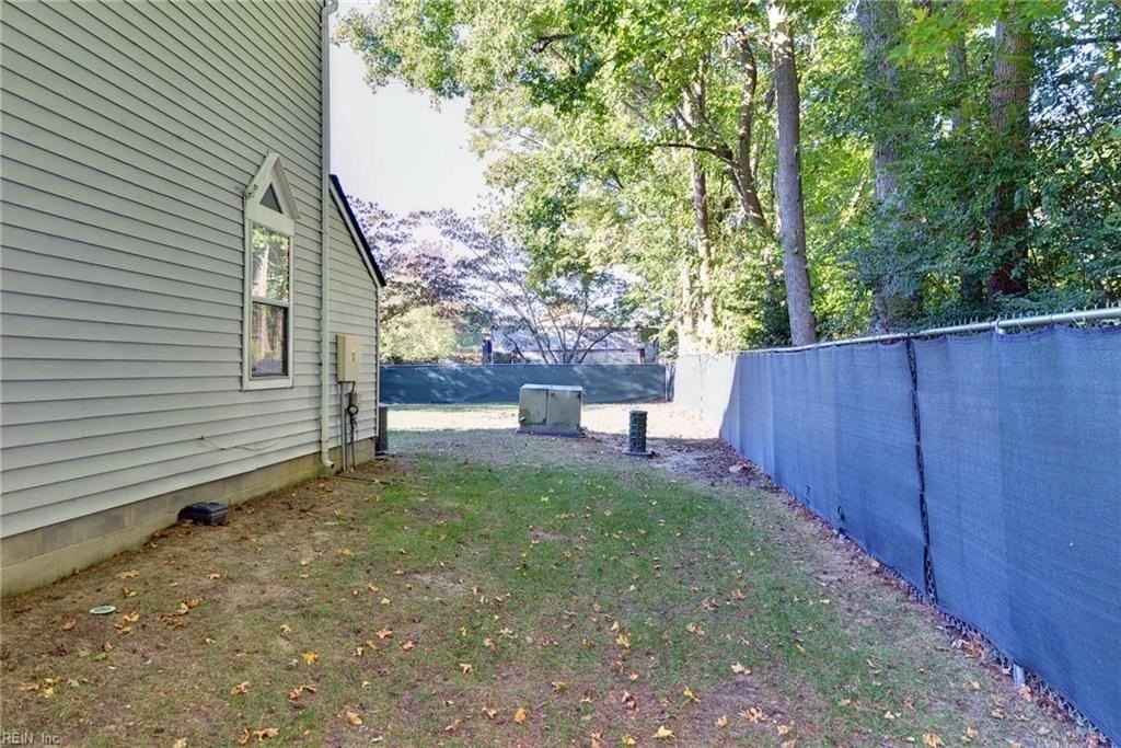 423 Lester Rd #1 - Photo 5 of 23