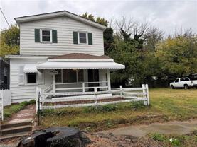 1033 32nd St - Photo 1 of 1