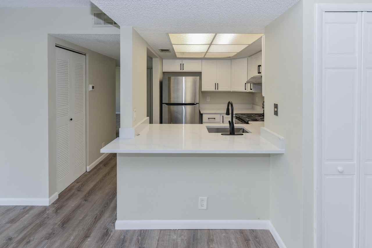 1531 Se Royal Green Cir #202 - Photo 2 of 44