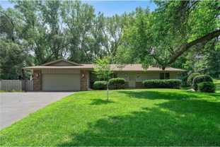 14641 Crestview Ln - Photo 1 of 1