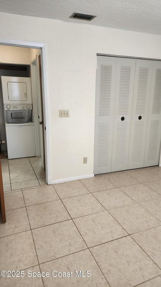 1708 University Lane #508 - Photo 6 of 16